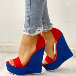 Doria Sandały na koturnie