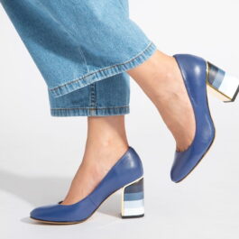 Czółenka na kolorowym obcasie