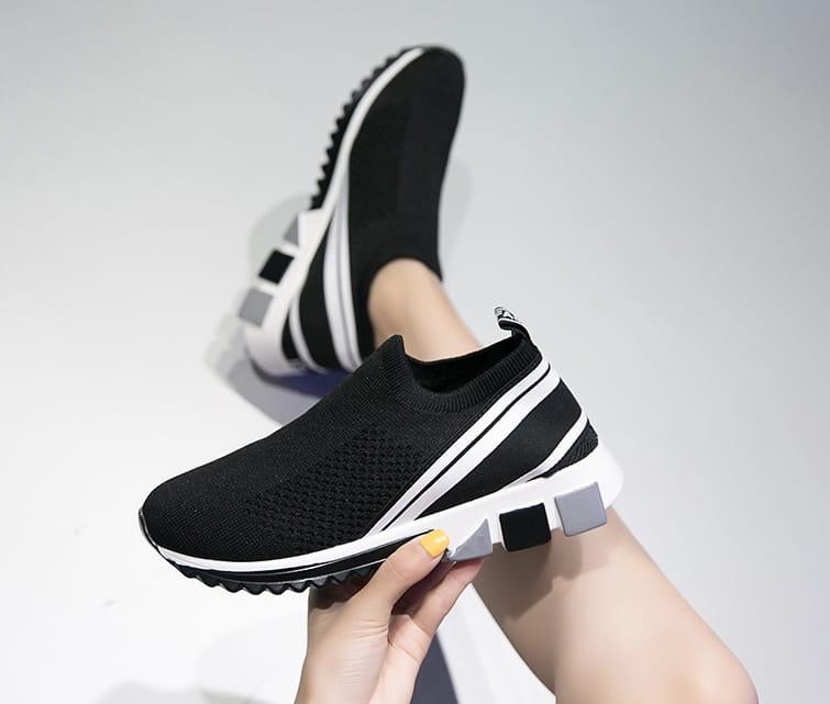 Wsuwane buty w 3 kolorach - obrazek 17