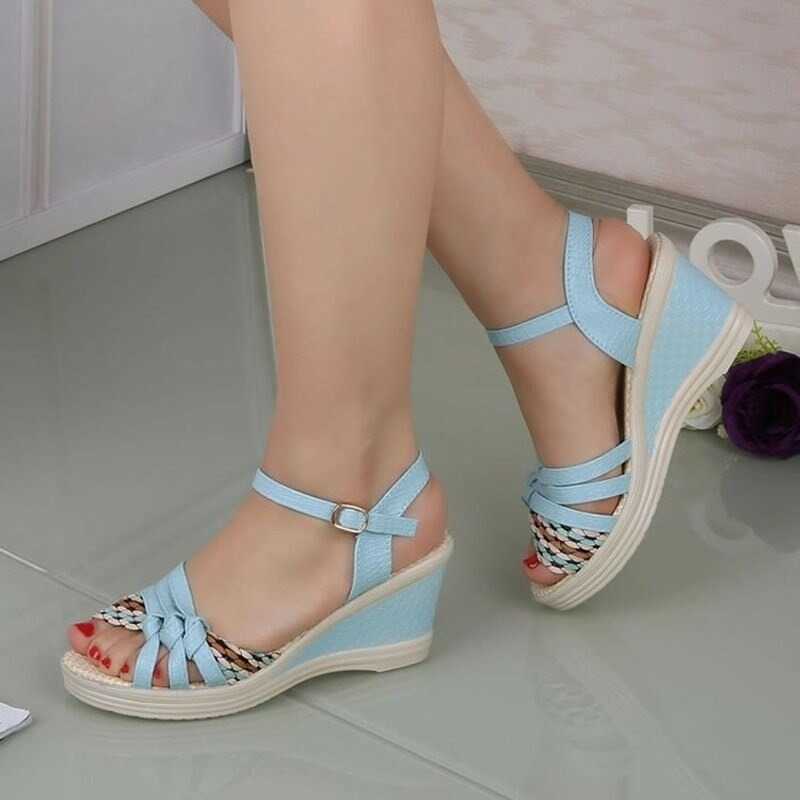 Plecione sandały - obrazek 2