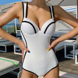 Białe monokini z lamówkami