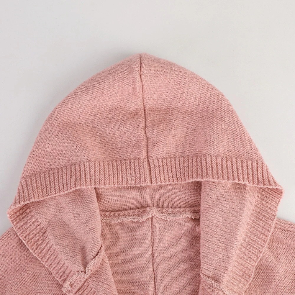 Luźny sweter z kapturem - obrazek 16