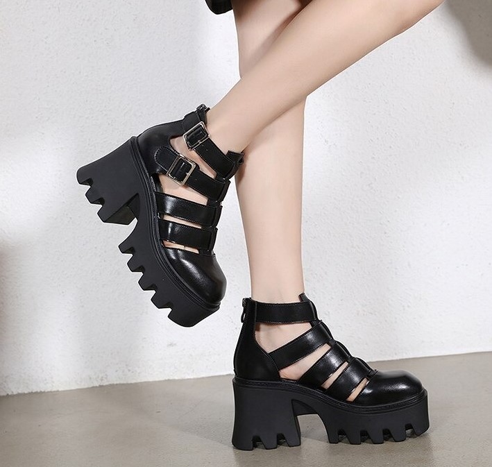 Platformy z wycięciami - obrazek 6