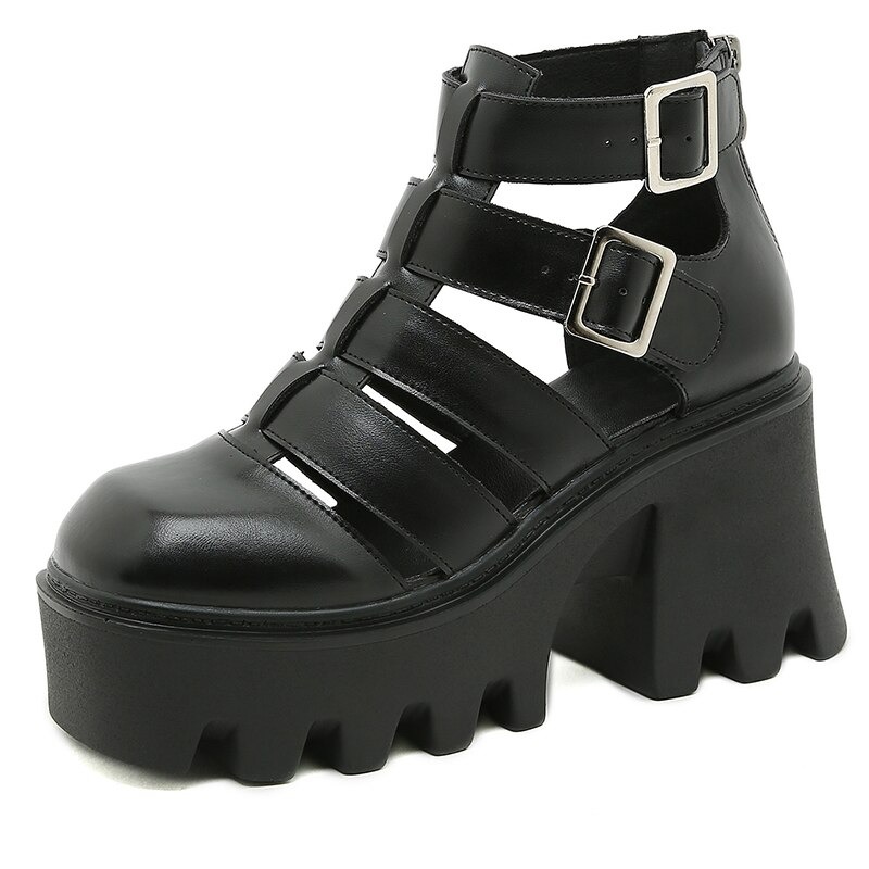 Platformy z wycięciami