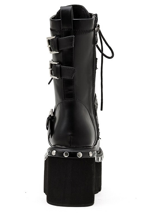 Botki z ćwiekami - obrazek 9