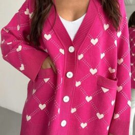 Kardigan oversize w serduszka