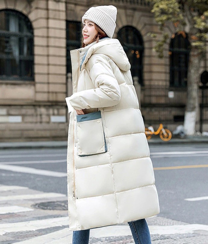 Płaszcz z kontrastowymi wypustkami - obrazek 7