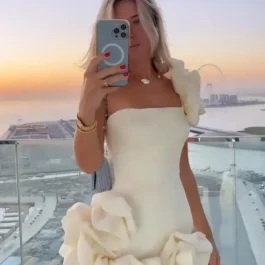 Sukienka mini na jedno ramię