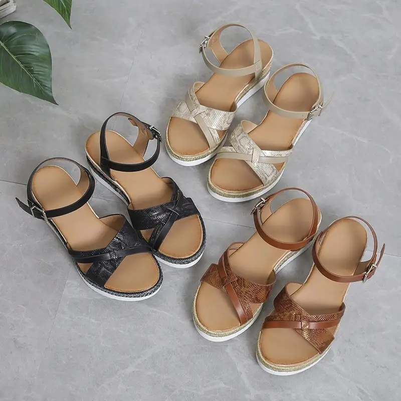 Divina Sandały na koturnie - obrazek 4